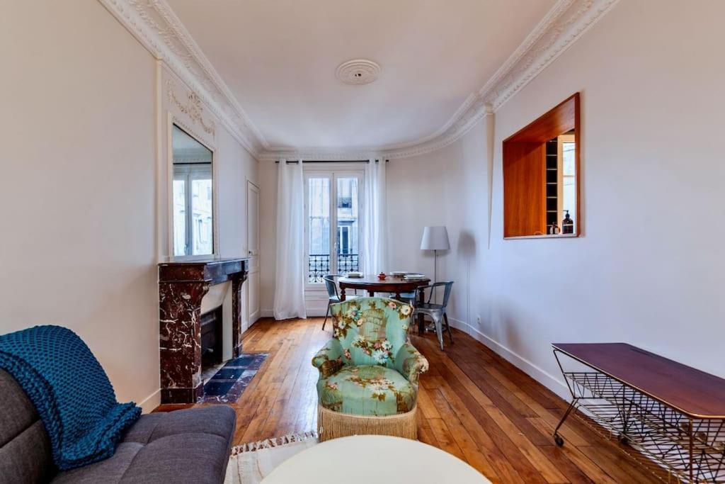 Charmant Appartement Au Coeur De ปารีส ภายนอก รูปภาพ